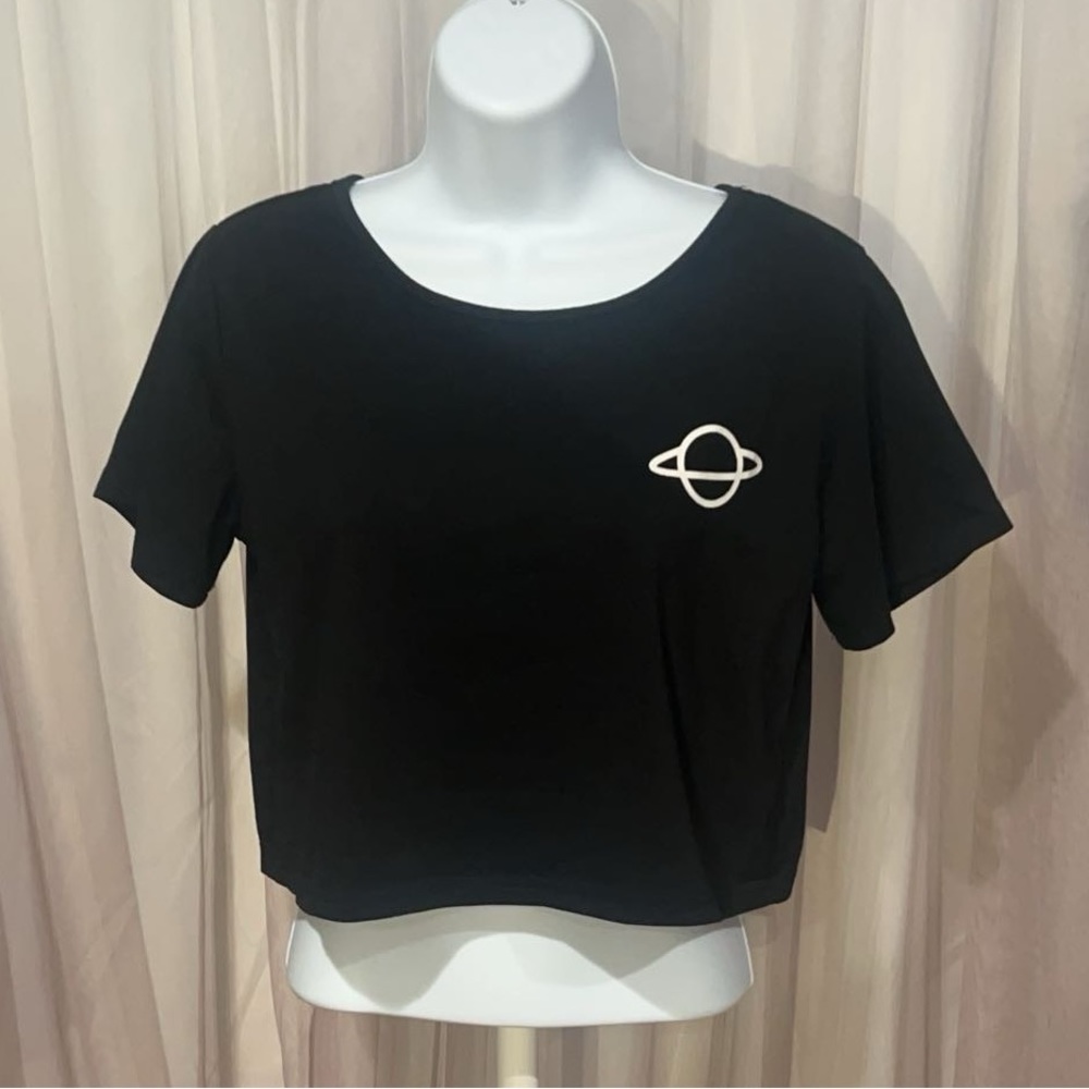 Planet Black Crop top